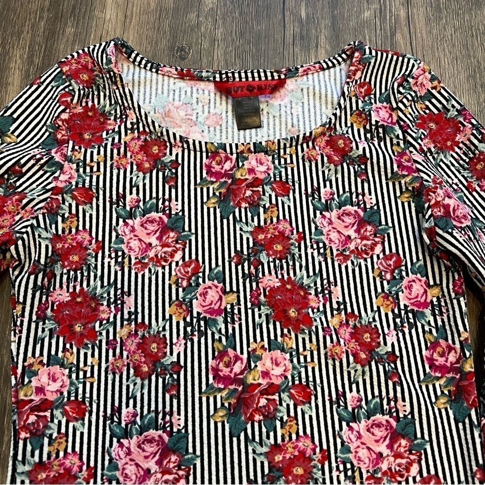 Hot Kiss Floral Fitted Sweetheart Neck Double Ruffled Bell 1/4 Long Sleeves S - Picture 5 of 9